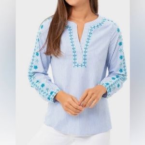 Vineyard Vines Pop Embroidered Savannah top size small